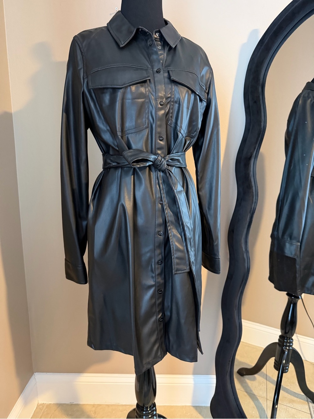 Dkny Women's Black Faux Leather Snap Closure Jacket Dress Size M